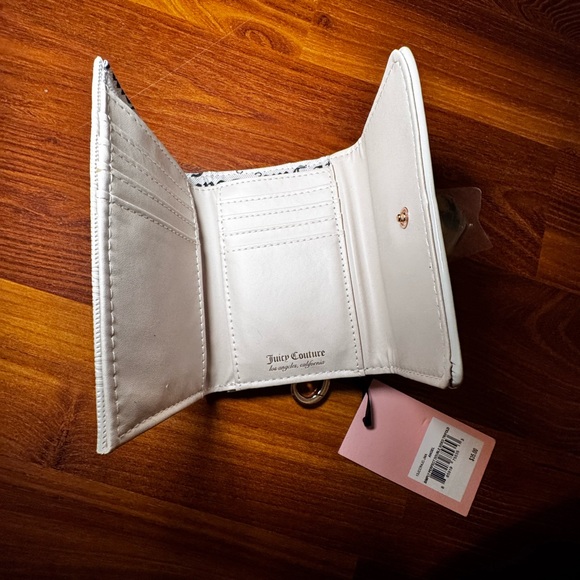 Juicy Couture Nude Trifold Angel Wallet - Picture 3 of 8